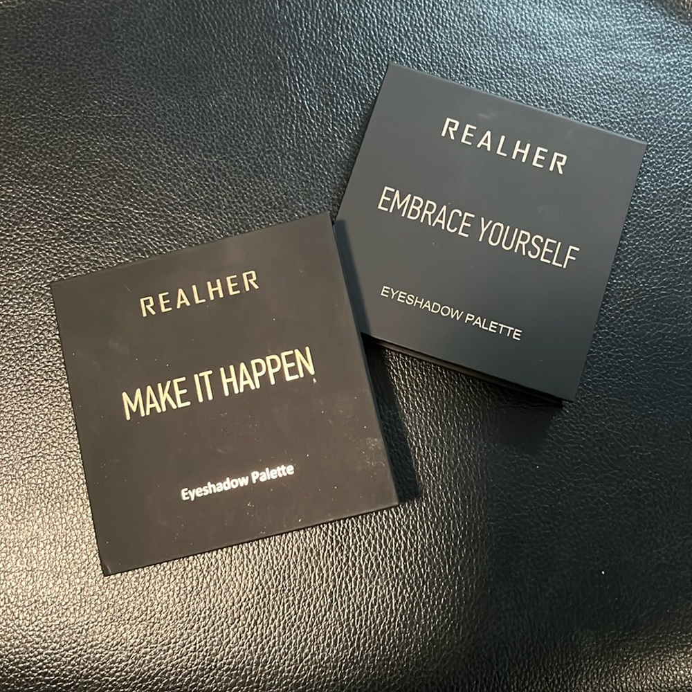 🌺 REALHER Lot of 2 Make It Happen & Embrace Yourself Eyeshadow Palettes L👀K